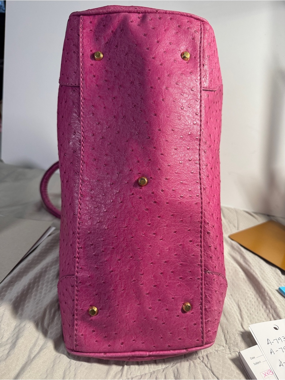 Marc Jacobs Hot Pink Ostrich-Texture Satchel crossbody - Picture 5 of 9